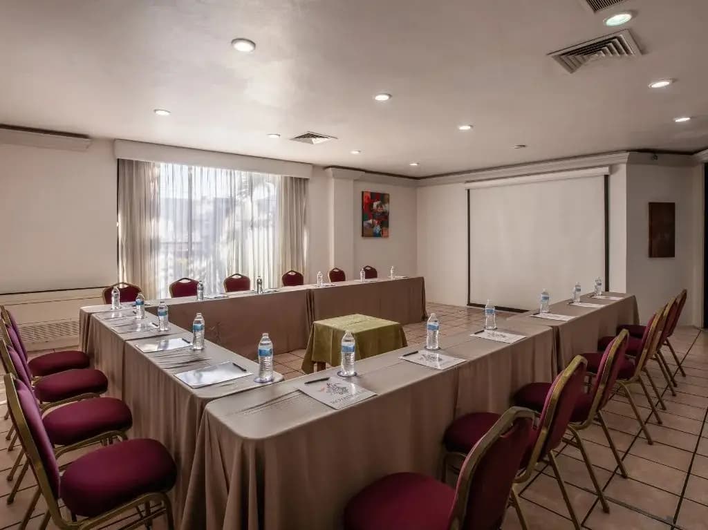 Grupos y Convenciones